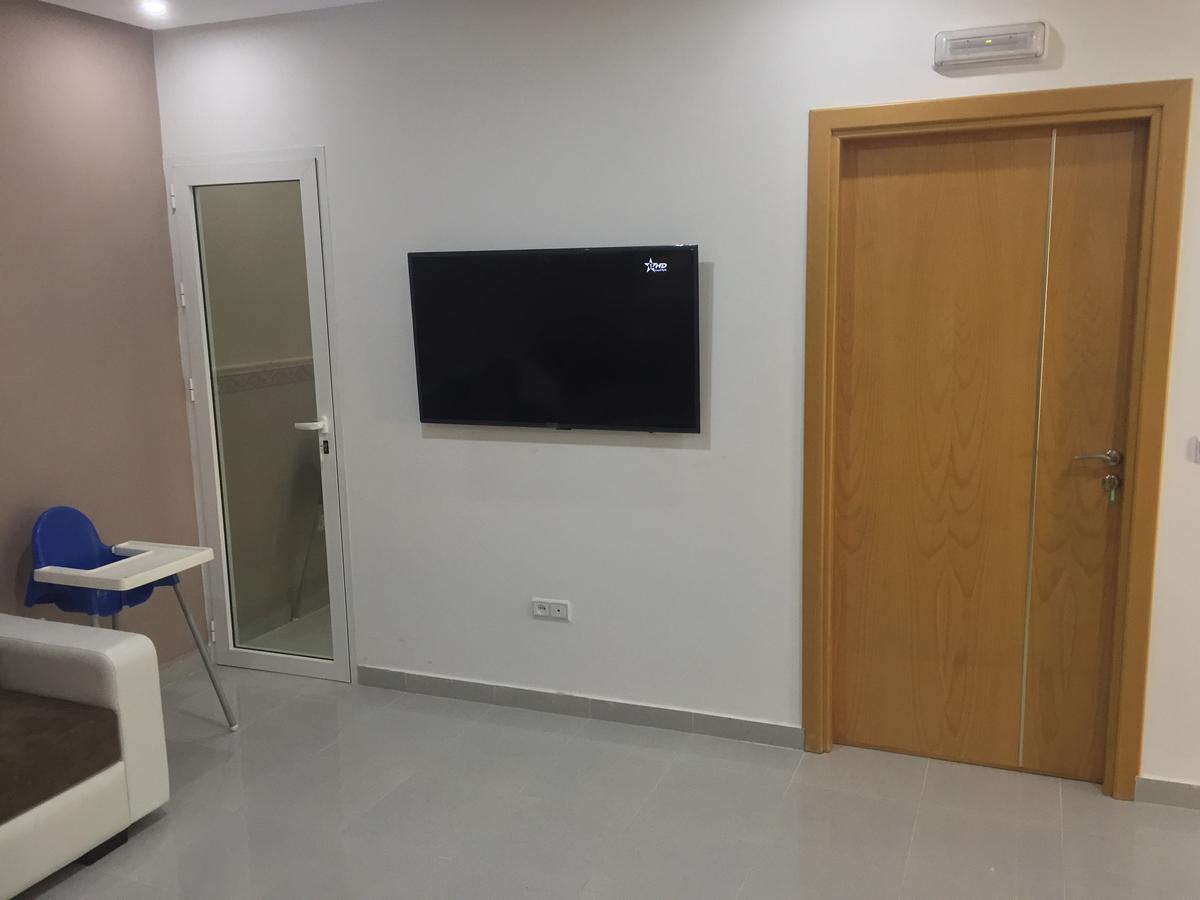 Puerto Marino Aparthotel Al Hoceima Exterior photo