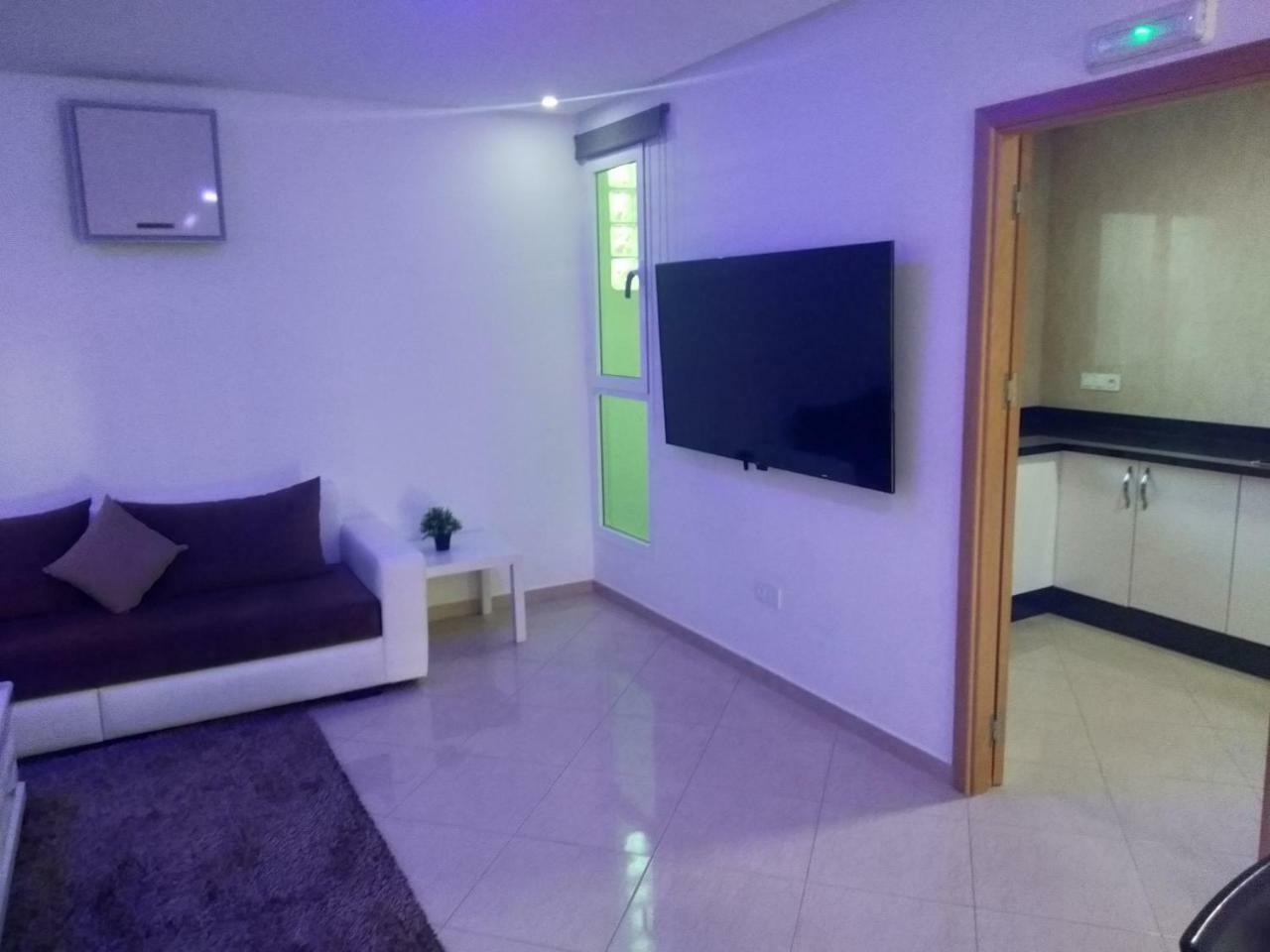 Puerto Marino Aparthotel Al Hoceima Exterior photo